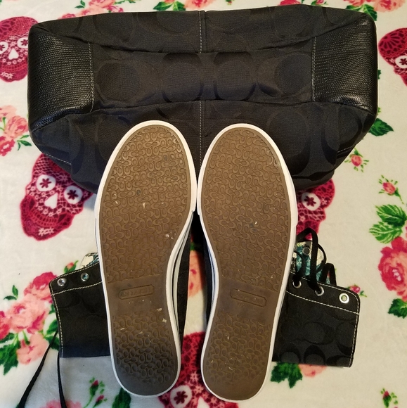 COPY - Coach Purse Only "Shoes SOLD" - Picture 5 of 5